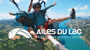 Flight Paragliding To Emissions Ponçon  place picture